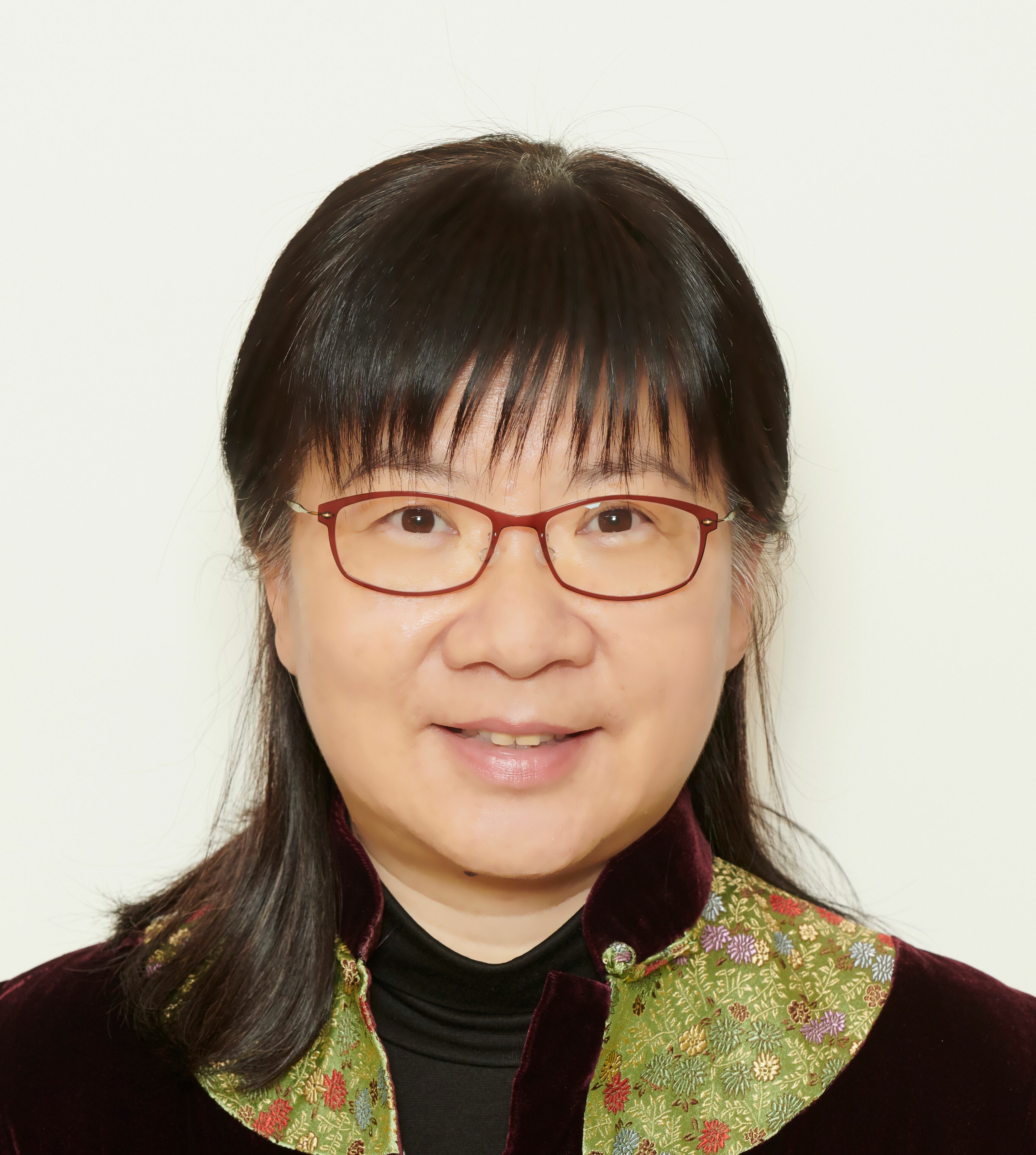 Dr. Jennifer Yim, Adjunct Associate Professor